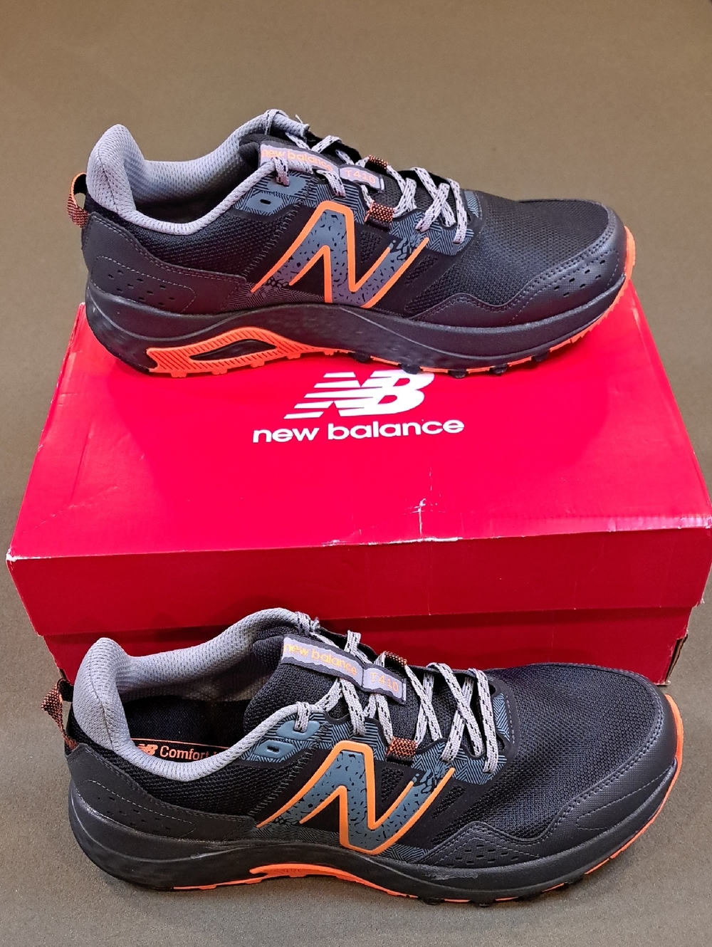 New Balance 410v8 Trail Running Shoe - Color: Black / Orange - Size: 12
